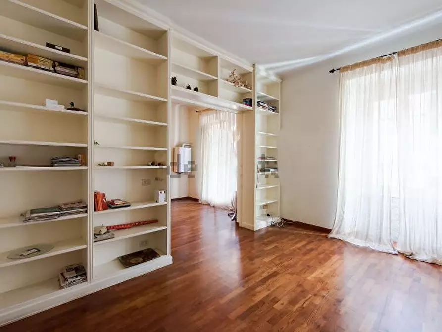 Immagine 3 di Trilocale in affitto  a Sarzana