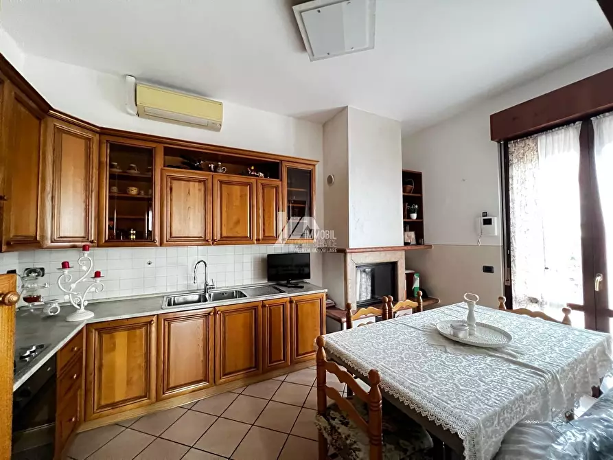 Immagine 12 di Quadrilocale in vendita  a Concesio