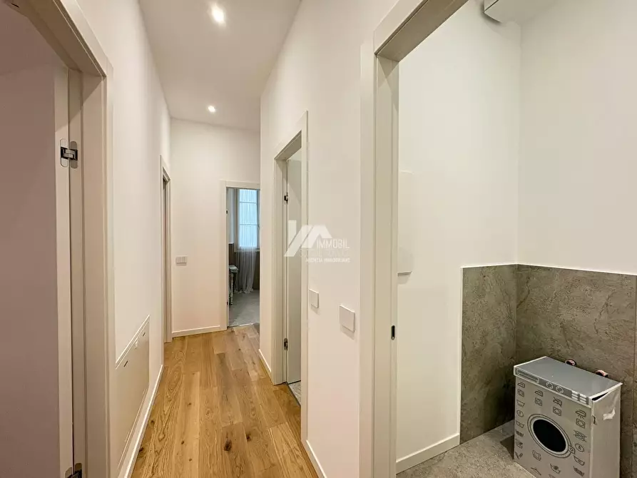 Immagine 6 di Trilocale in vendita  in Via Toscana 34 a Brescia