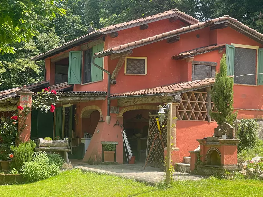 Immagine 56 di Casa indipendente in vendita  a Camaiore