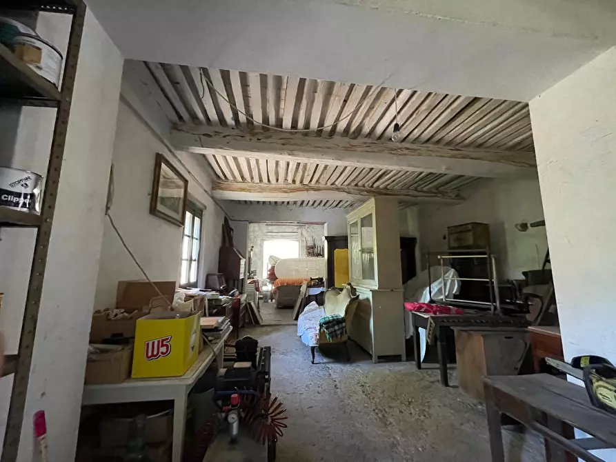 Immagine 41 di Rustico / casale in vendita  a Camaiore