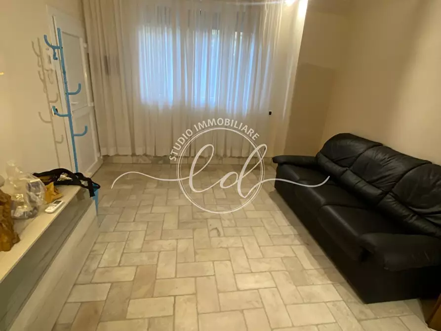 Immagine 8 di Appartamento in affitto  a Pietrasanta