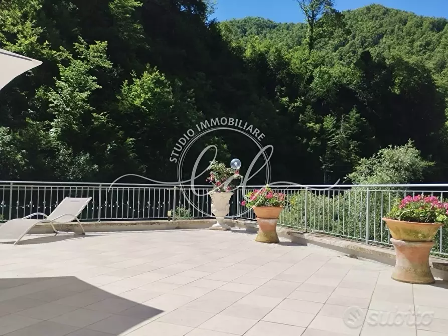 Immagine 3 di Casa indipendente in vendita  a Stazzema