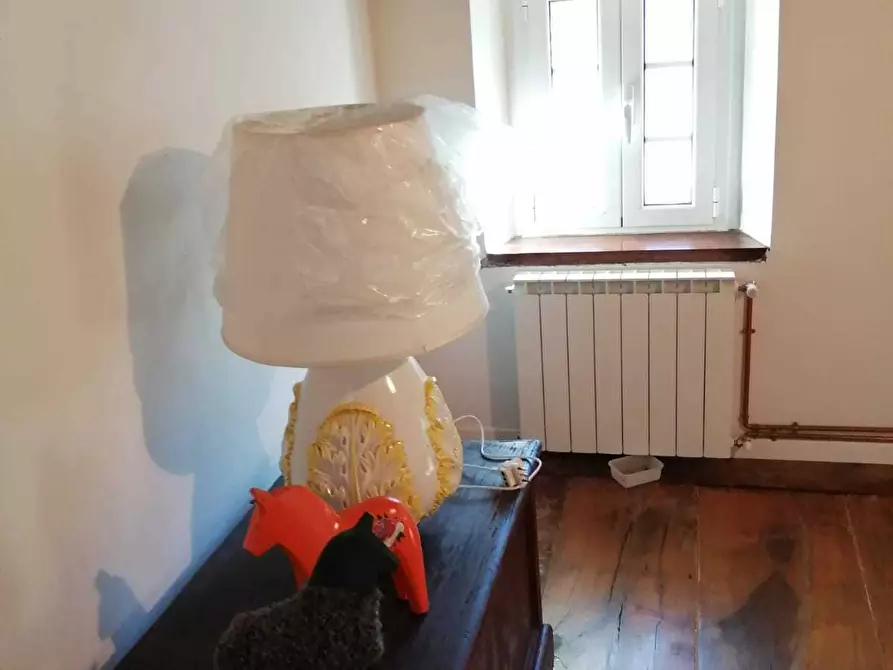 Immagine 46 di Porzione di casa in vendita  a Seravezza