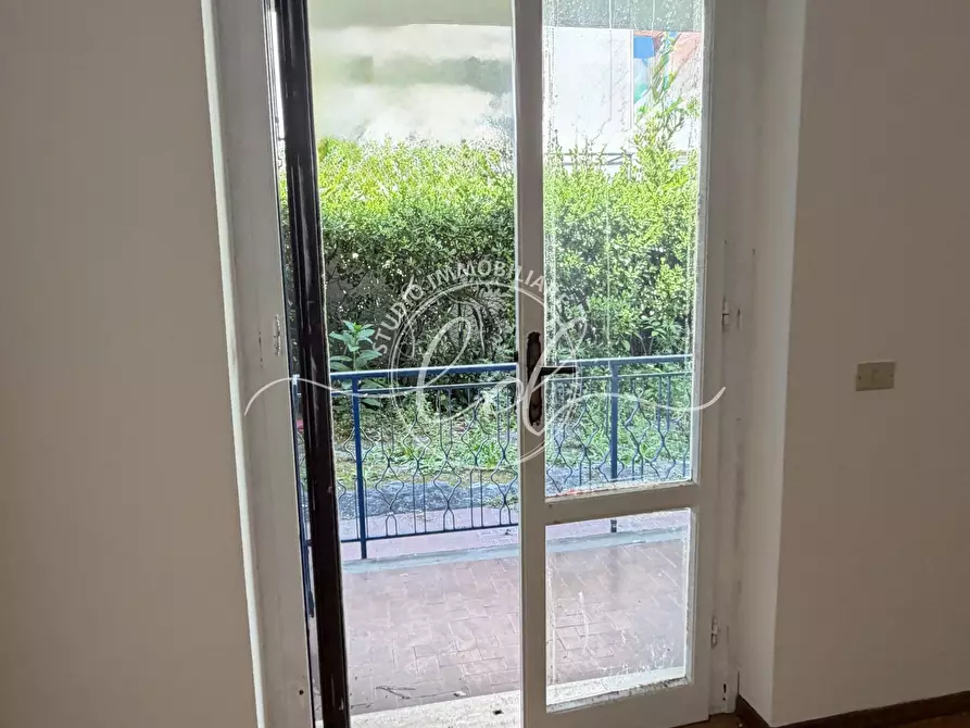 Immagine 22 di Quadrilocale in vendita  a Camaiore