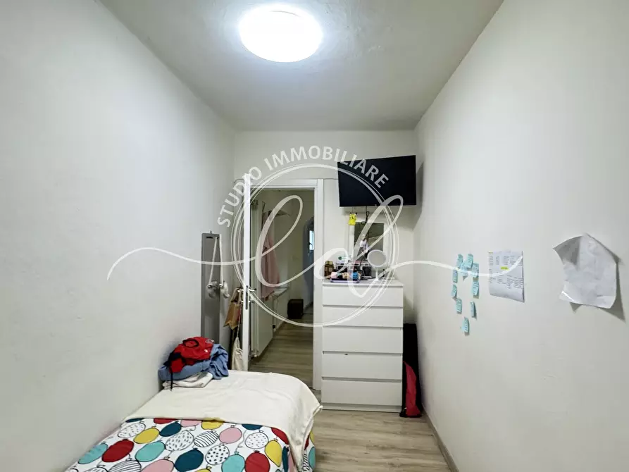 Immagine 33 di Quadrilocale in vendita  a Seravezza