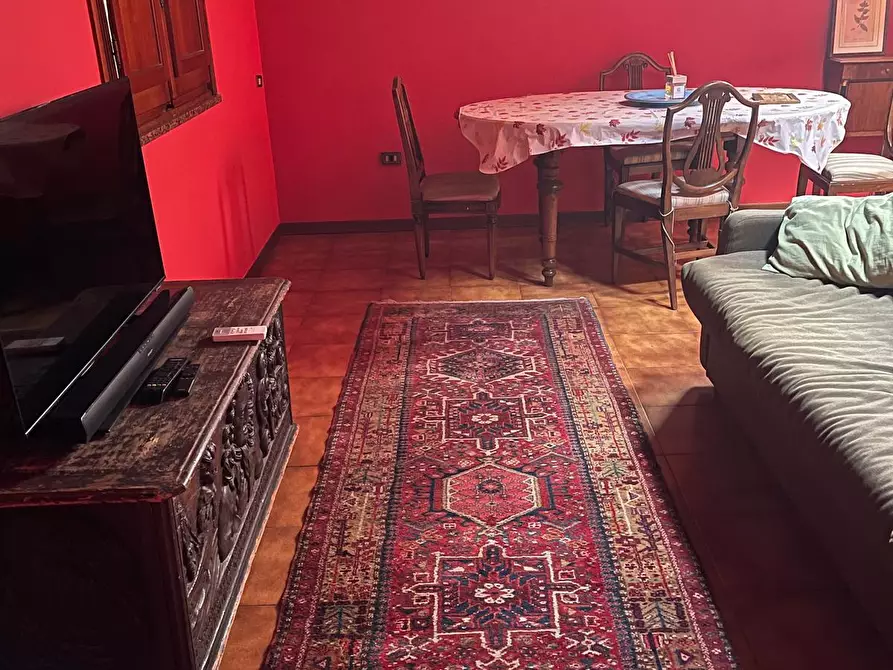 Immagine 15 di Mansarda in affitto  a Pietrasanta