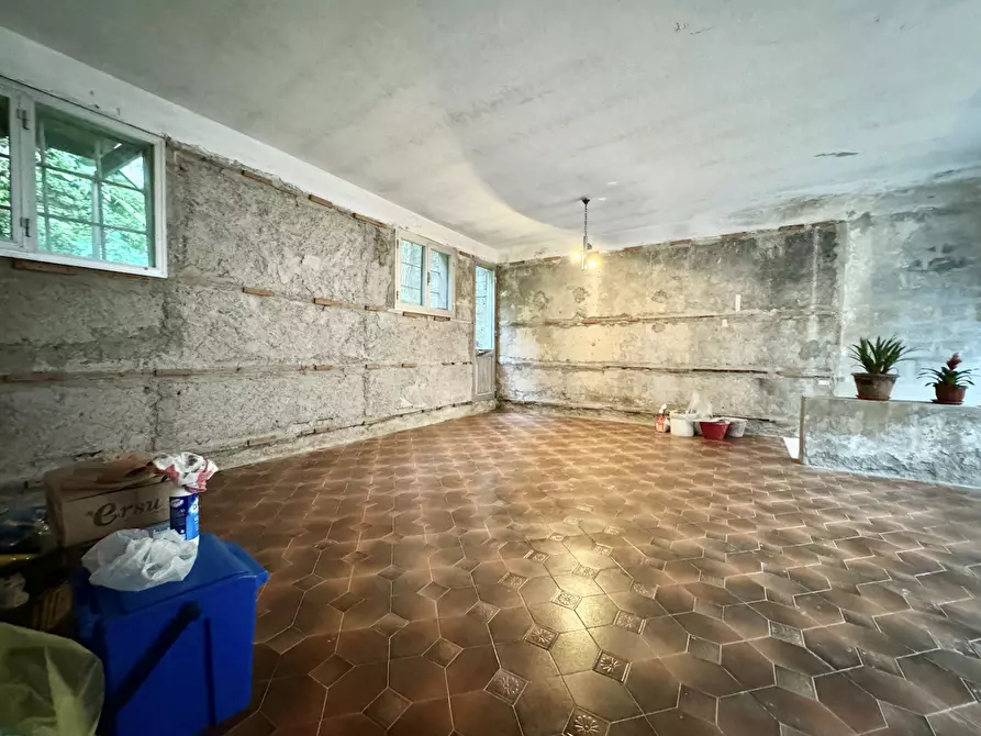 Immagine 28 di Terratetto in vendita  a Seravezza