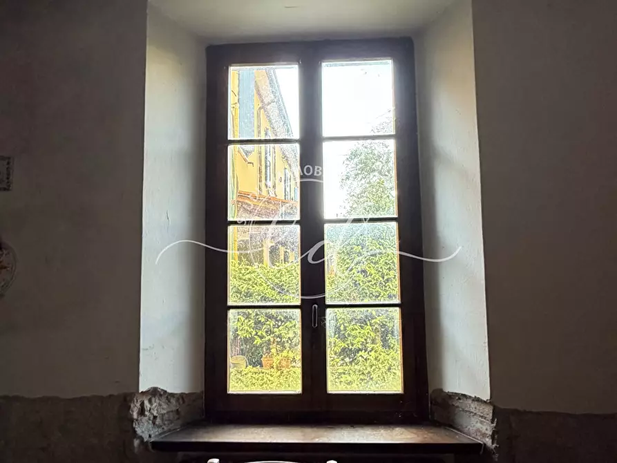 Immagine 16 di Porzione di casa in vendita  a Seravezza