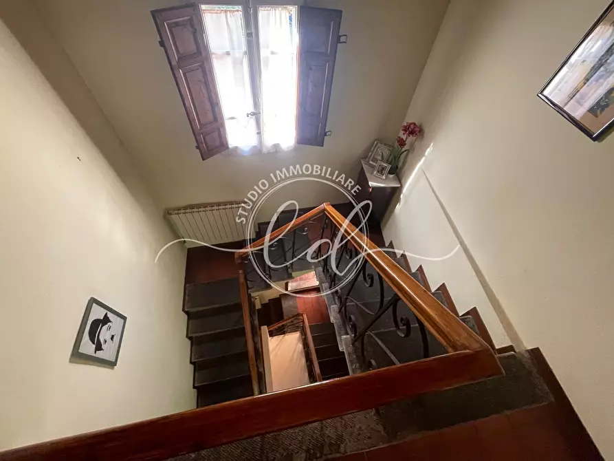 Immagine 28 di Porzione di casa in vendita  a Massarosa