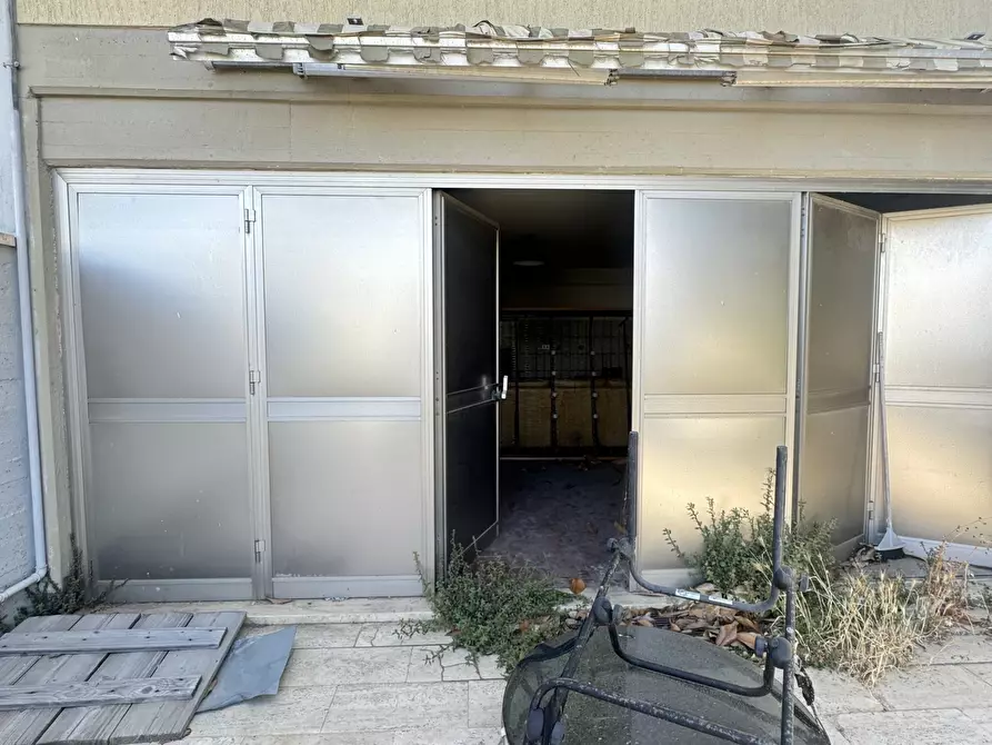 Immagine 7 di Porzione di casa in vendita  a Pietrasanta