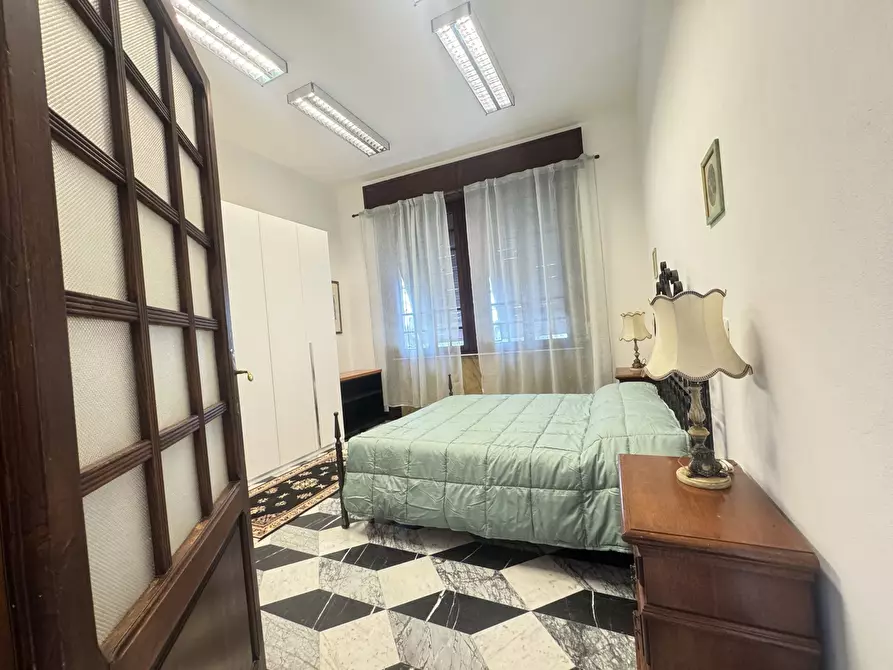 Immagine 56 di Rustico / casale in vendita  a Pietrasanta