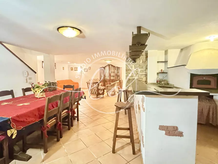 Immagine 80 di Casa indipendente in vendita  a Massarosa