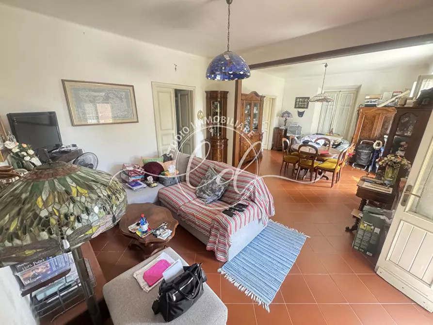 Immagine 17 di Porzione di casa in vendita  a Carrara