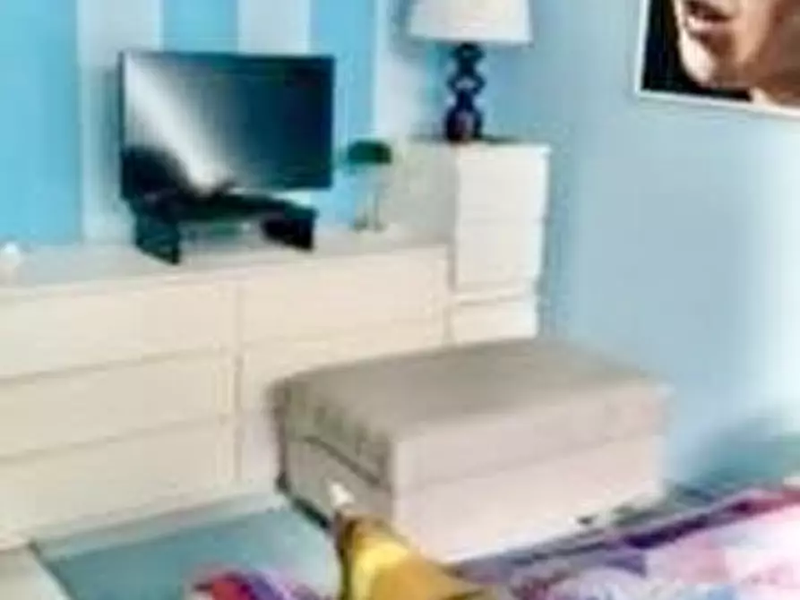 Immagine 3 di Appartamento in vendita  a Viareggio