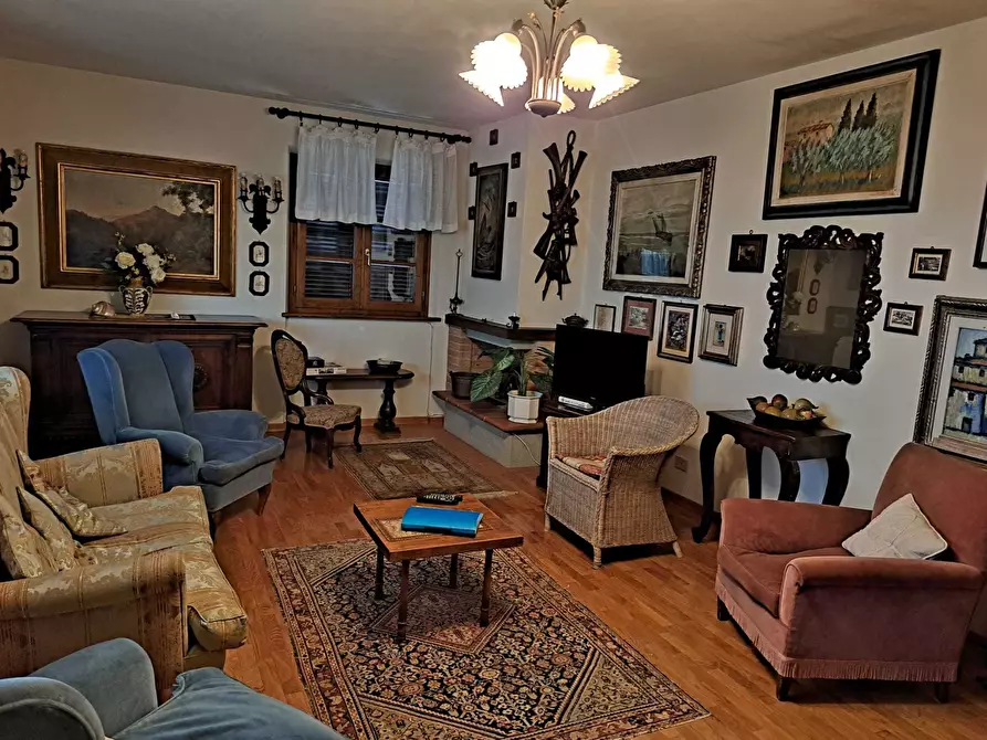 Immagine 13 di Casa indipendente in vendita  a Massarosa