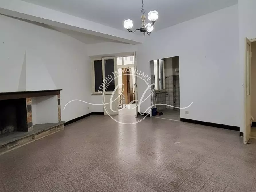 Immagine 17 di Quadrilocale in vendita  a Seravezza