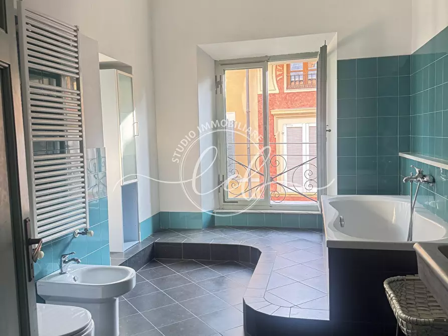 Immagine 29 di Quadrilocale in affitto  a Pietrasanta