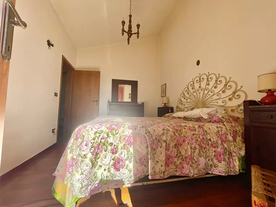 Immagine 54 di Casa bifamiliare in vendita  a Stazzema