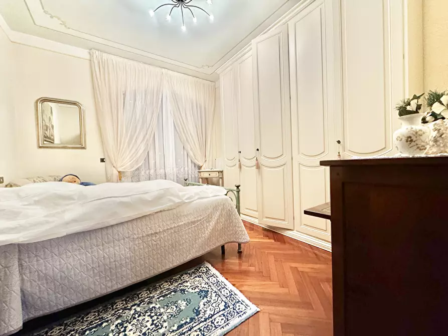 Immagine 46 di Villa in affitto  a Pietrasanta