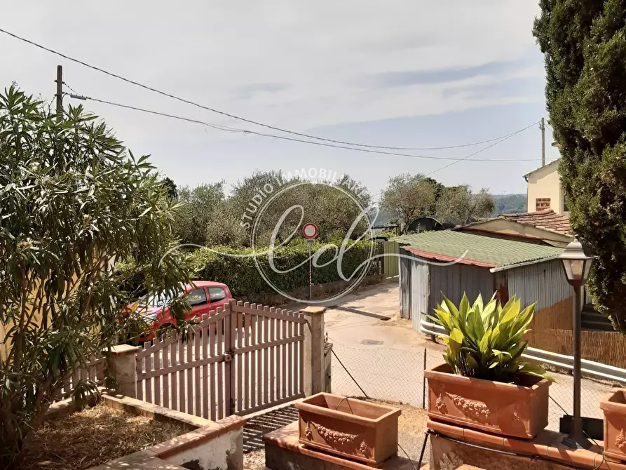 Immagine 9 di Casa indipendente in vendita  a Massarosa