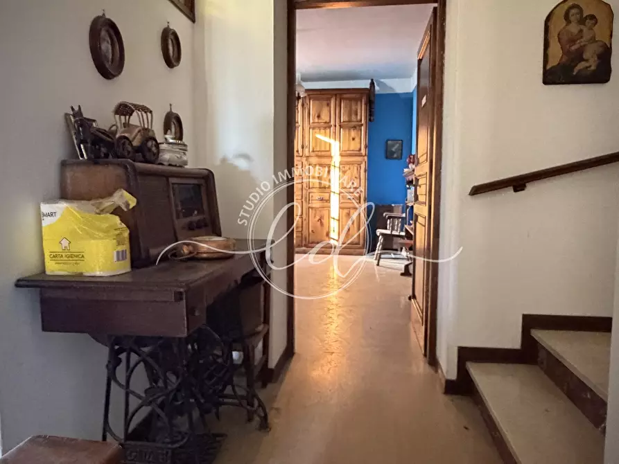 Immagine 24 di Porzione di casa in vendita  a Seravezza