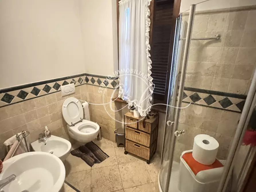 Immagine 20 di Villetta a schiera in vendita  a Seravezza