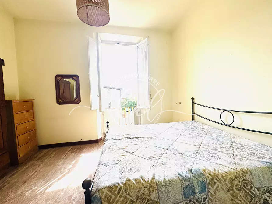 Immagine 49 di Pentalocale in vendita  a Lucca