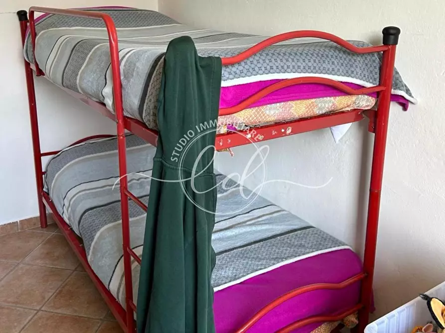 Immagine 18 di Porzione di casa in vendita  a Pietrasanta