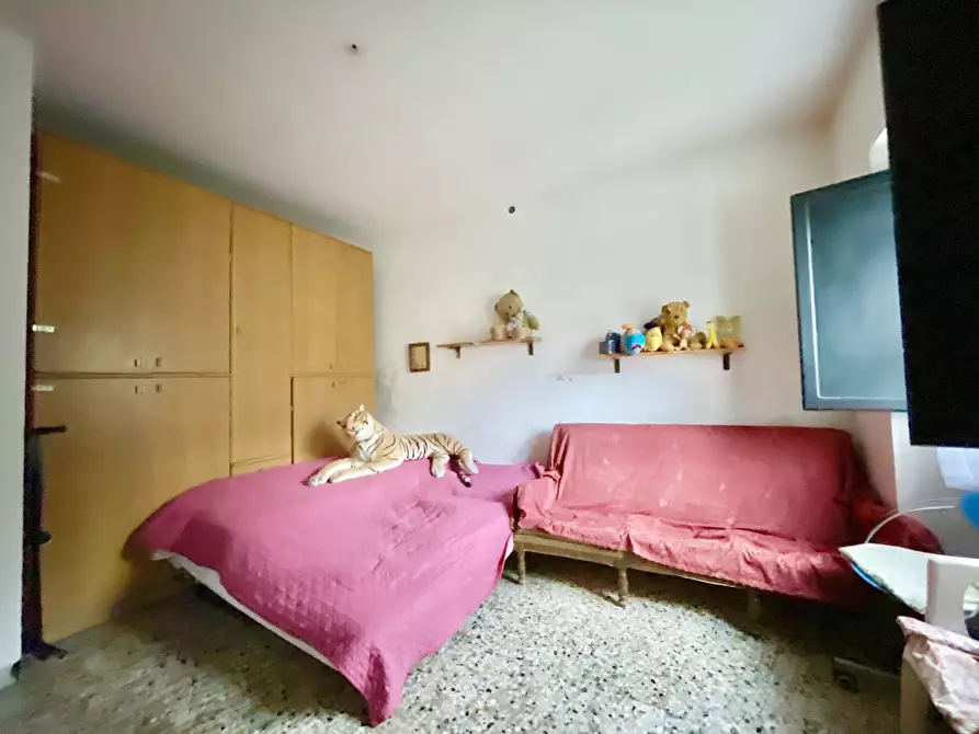 Immagine 12 di Porzione di casa in vendita  a Pietrasanta