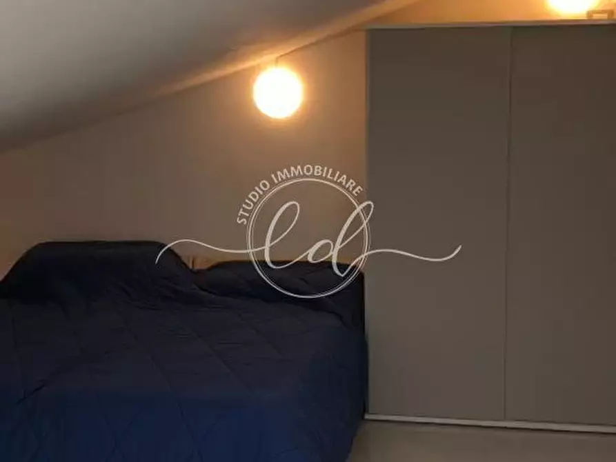 Immagine 17 di Quadrilocale in vendita  a Massa