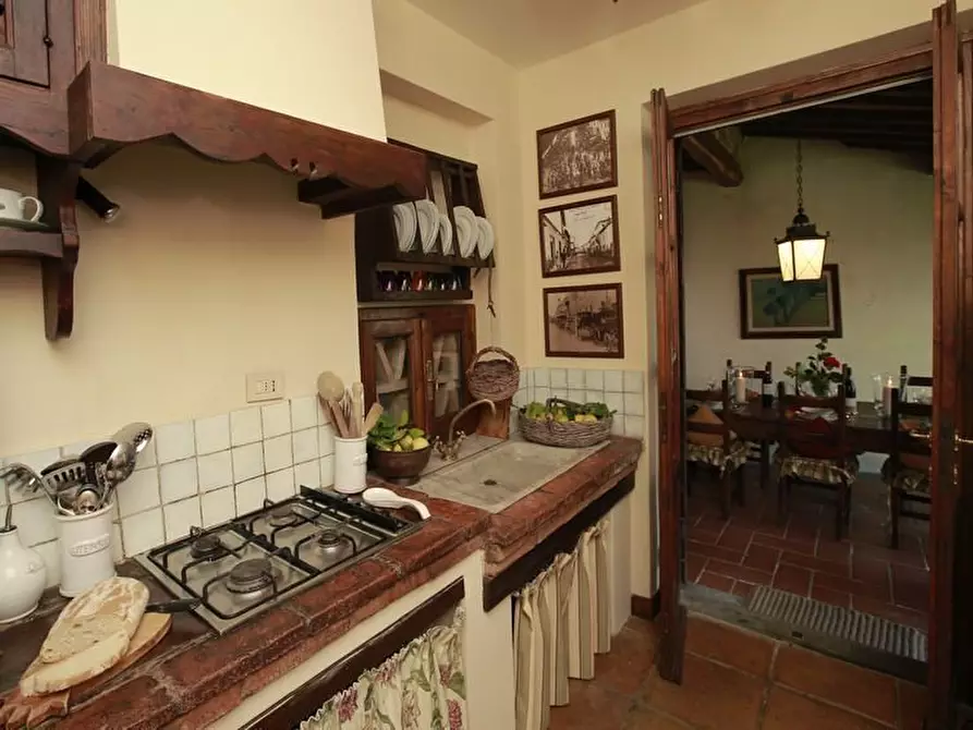 Immagine 8 di Rustico / casale in affitto  a Pietrasanta