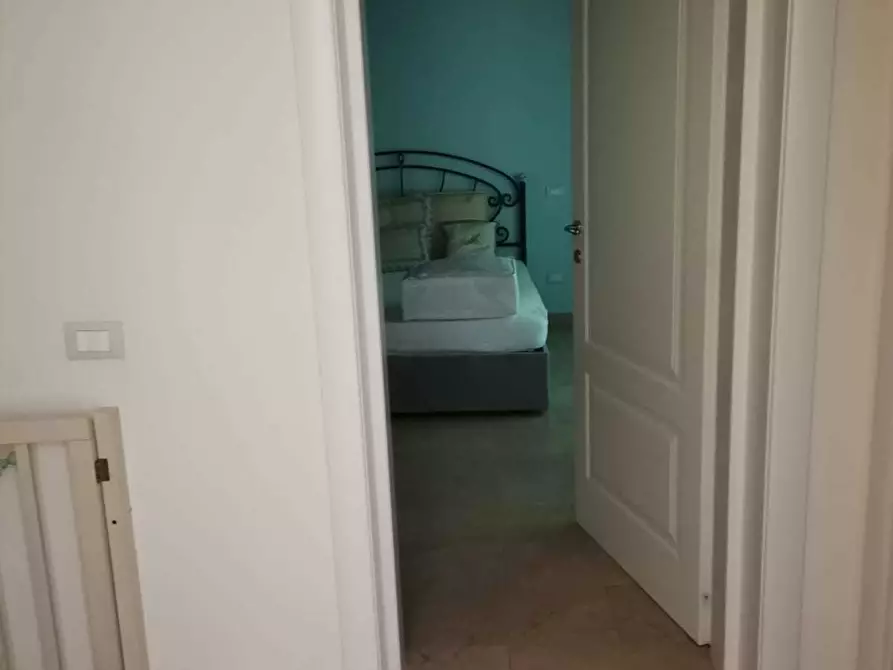 Immagine 23 di Casa indipendente in affitto  a Montignoso