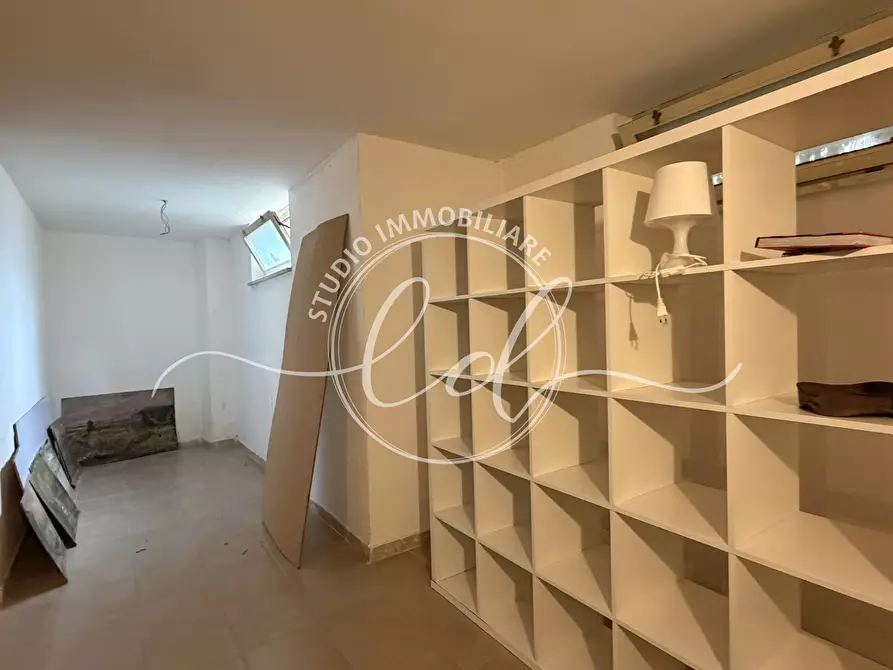 Immagine 68 di Villetta a schiera in vendita  a Pietrasanta