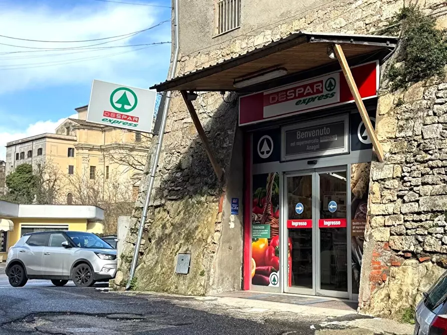 Immagine 14 di Locale commerciale in vendita  in Borgo S. Francesco D'Assis 28 a Anagni