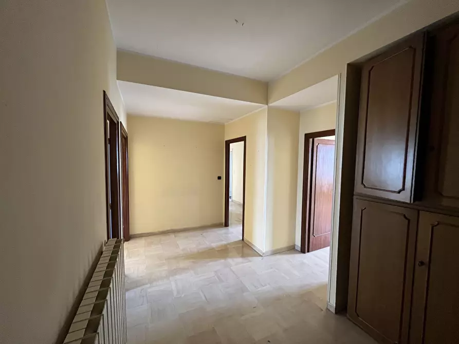 Immagine 3 di Appartamento in vendita  in Via Ciavattino a Anagni