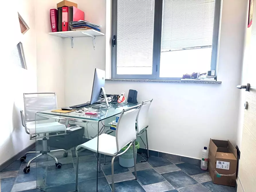 Immagine 14 di Ufficio in vendita  in Viale Fabrateria Vetus a Ceccano