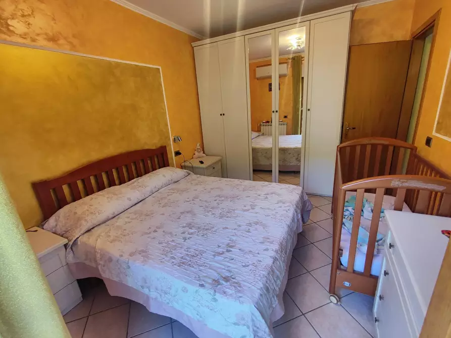 Immagine 15 di Trilocale in vendita  in Via Gaetano Donizetti 50 a Guidonia Montecelio