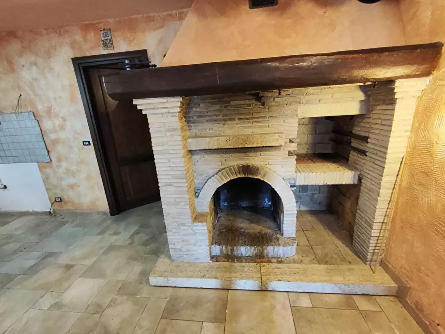 Immagine 21 di Trilocale in vendita  in via niccolò tommaseo 51 a Guidonia Montecelio