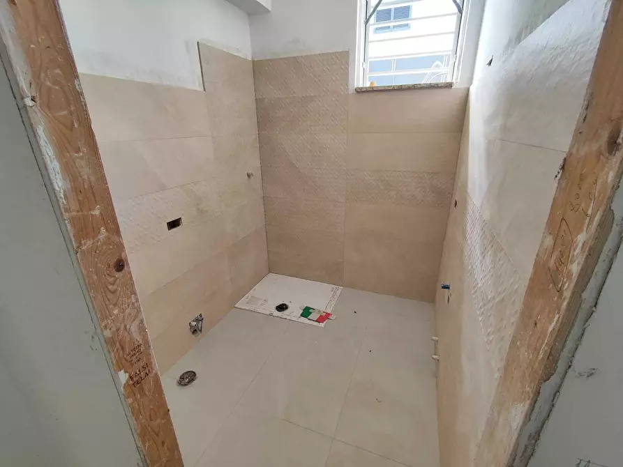 Immagine 44 di Villa in vendita  in via colleferro 64 a Guidonia Montecelio