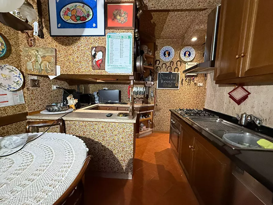 Immagine 29 di Trilocale in vendita  in Via Salaria 126 a Roma