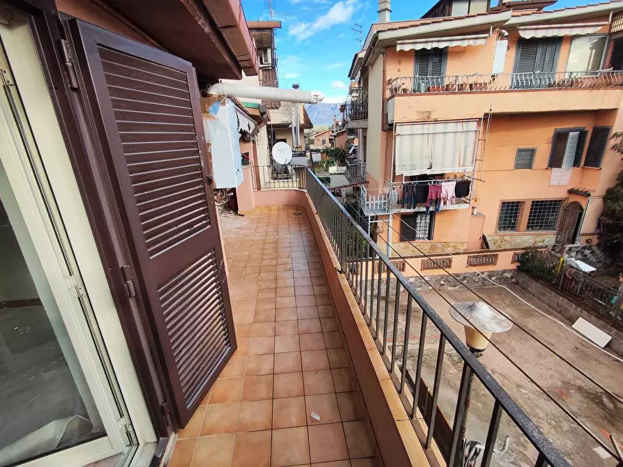 Immagine 7 di Trilocale in vendita  in via giuseppe garibaldi 25 a Guidonia Montecelio