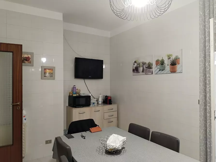 Immagine 13 di Quadrilocale in vendita  in Viale Epipoli 11 a Siracusa