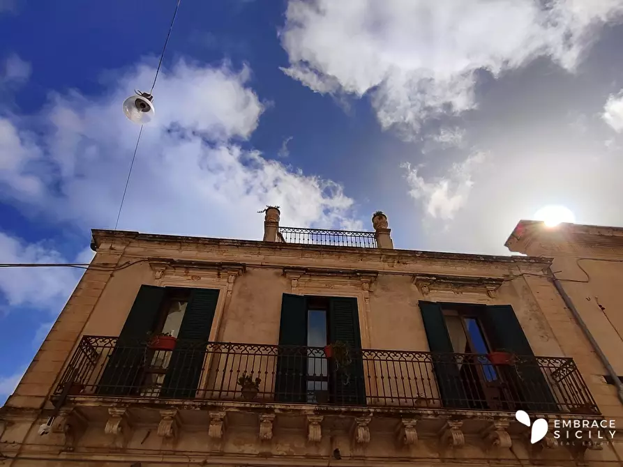 Immagine 15 di Appartamento in vendita  a Noto