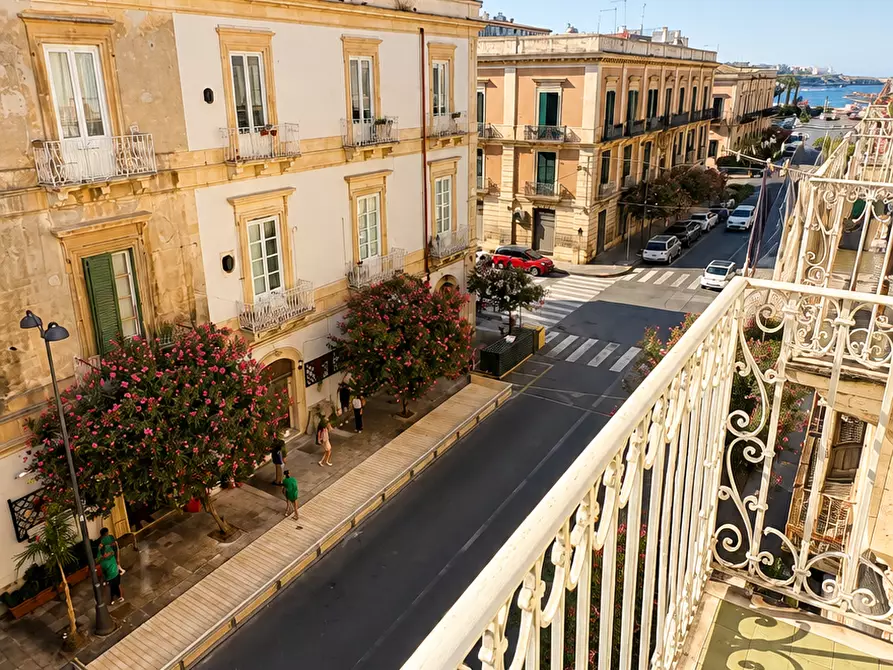 Immagine 27 di Appartamento in vendita  in Via Trieste 12 a Siracusa