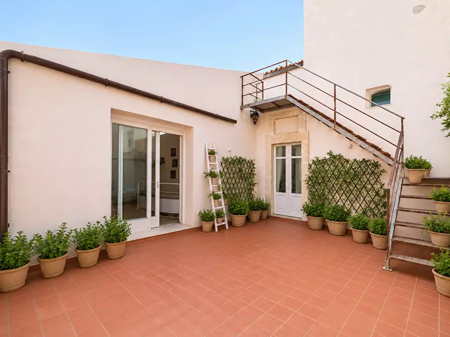Immagine 8 di Casa indipendente in vendita  in Via San Martino a Siracusa