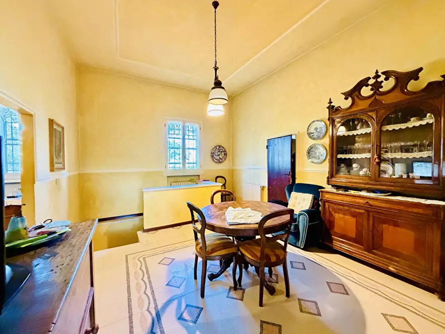 Immagine 11 di Villa in vendita  in vicinale papa 675 a Cesena
