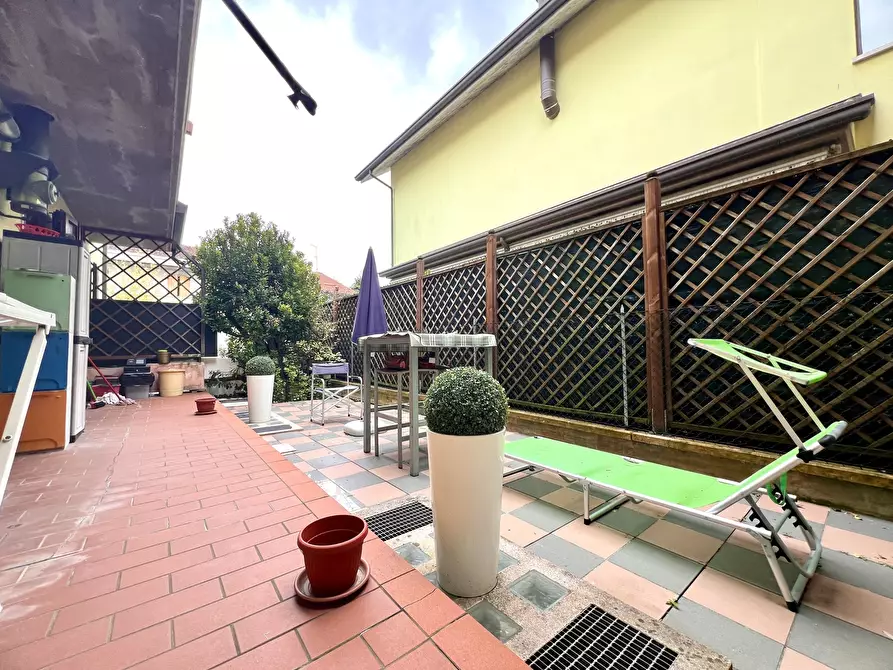 Immagine 8 di Monolocale in vendita  in Via Farini 538 a Cesena