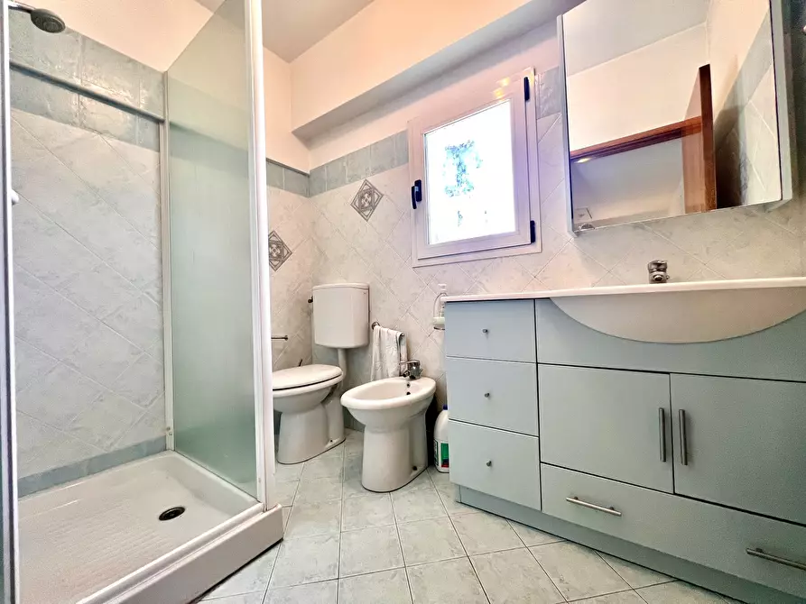 Immagine 21 di Porzione di casa in vendita  a Cesena