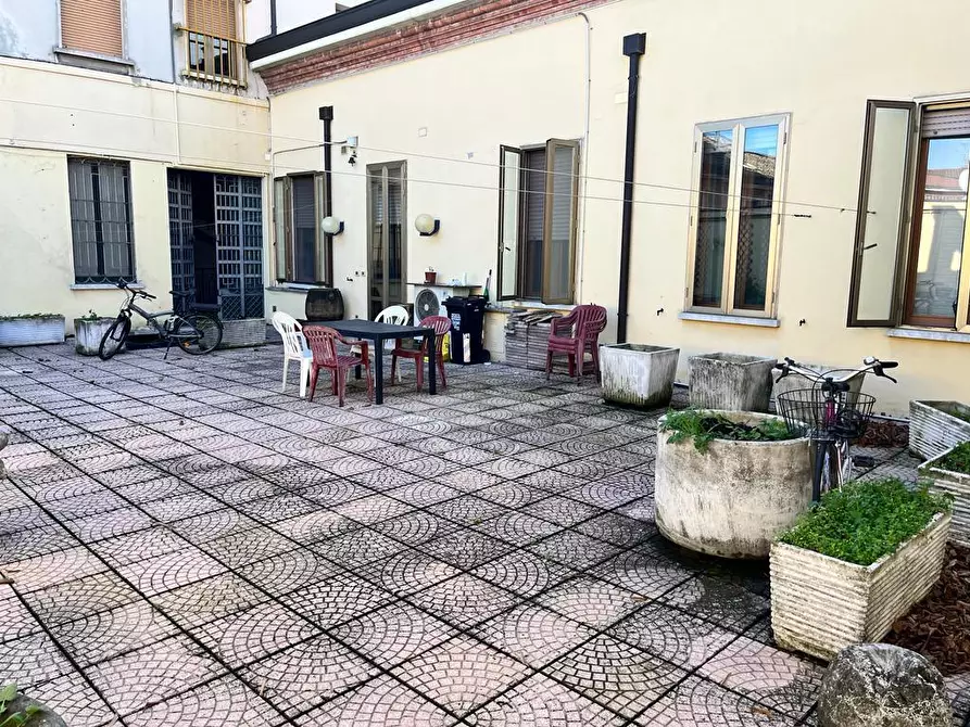 Immagine 22 di Bilocale in affitto  in Via Gramsci 5 a Parma